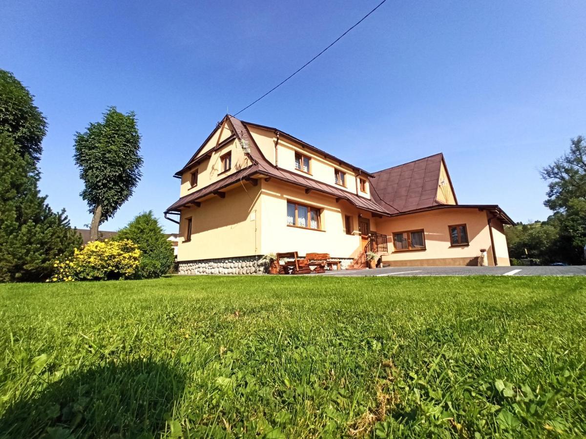 Appartement Brzoskwiniowy Dom à Banska Nizna Extérieur photo